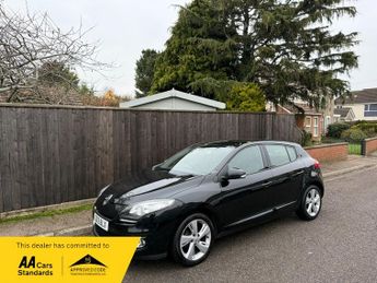 Renault Megane DYNAMIQUE TOMTOM VVT