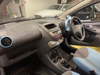 Peugeot 107 URBAN MOVE