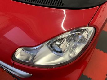 Smart ForTwo 1.0 MHD Passion Coupe 2dr Petrol SoftTouch Euro 5 (s/s) (71 bhp)