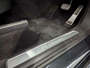 Volvo XC90 2.0 D5 PowerPulse R-Design Auto 4WD Euro 6 (s/s) 5dr