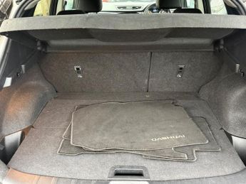Nissan Qashqai 1.2 DIG-T Tekna XTRON 2WD Euro 5 5dr 113BHP