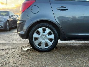 Vauxhall Corsa 1.2i ecoFLEX 16V Exclusiv Euro 5 (s/s) 5dr (A/C)