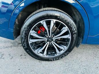 Ford Kuga 2.5 EcoBoost Duratec 14.4kWh ST-Line X CVT Euro 6 (s/s) 5dr