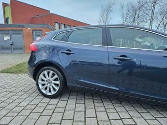 Volvo V40 2.0 D3 SE Lux Nav Geartronic Euro 5 (s/s) 5dr