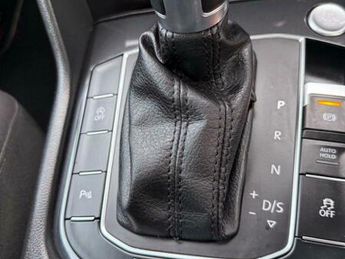 Volkswagen Tiguan 2.0 TDI SEL DSG 4Motion Euro 6 (s/s) 5dr