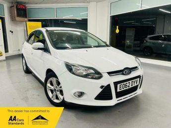 Ford Focus 1.0T EcoBoost Zetec Euro 5 (s/s) 5dr