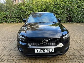 Volvo XC40 T3 R-DESIGN