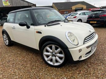 MINI Hatch 1.6 Cooper CVT Euro 4 3dr