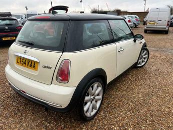 MINI Hatch 1.6 Cooper CVT Euro 4 3dr