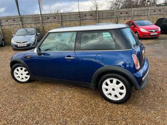 MINI Hatch 1.6 Cooper CVT Euro 3 3dr