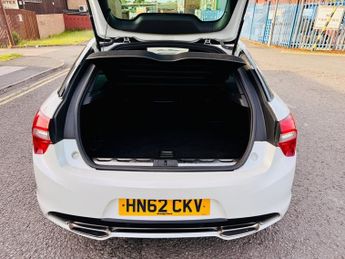 Citroen DS5 HYBRID4 DSTYLE EGS
