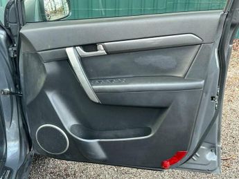 Chevrolet Captiva 2.0 VCDi LTZ Auto 4WD Euro 4 5dr (7 Seats)