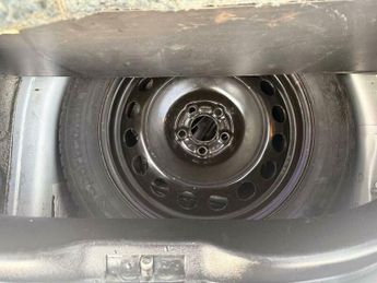 Volkswagen Beetle 1.6 Luna Euro 4 3dr