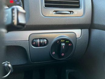 Volkswagen Jetta 1.4 TSI SE DSG Euro 4 4dr