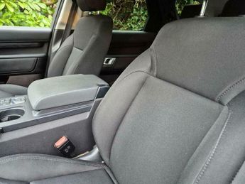 Land Rover Discovery 2.0 SD4 S Auto 4WD Euro 6 (s/s) 5dr