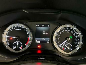 Skoda Karoq 2.0 TDI SE L DSG 4WD Euro 6 (s/s)