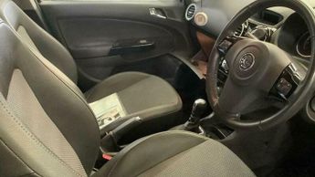 Vauxhall Corsa 1.4i 16v Design 5dr (a/c)