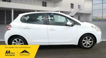 Peugeot 208 1.2 VTi PureTech Active Euro 5 5dr