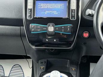 Nissan Leaf 24kWh Tekna Auto 5dr