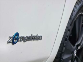 Nissan Leaf 24kWh Tekna Auto 5dr