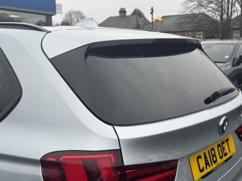 BMW X5 4.4 BiTurbo V8 SUV 5dr Petrol Auto xDrive Euro 6 (s/s) (575 bhp)