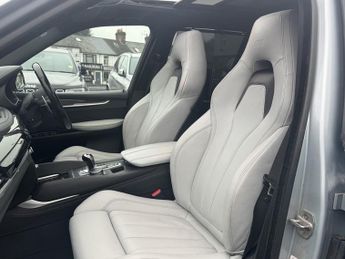 BMW X5 4.4 BiTurbo V8 SUV 5dr Petrol Auto xDrive Euro 6 (s/s) (575 bhp)