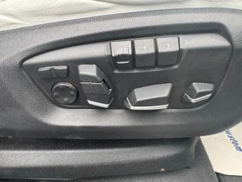 BMW X5 4.4 BiTurbo V8 SUV 5dr Petrol Auto xDrive Euro 6 (s/s) (575 bhp)