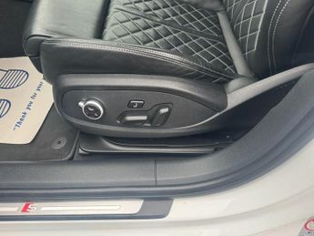 Audi S4 Avant 3.0 TFSI V6 Estate 5dr Petrol Tiptronic quattro Euro 6 (s/s) (35
