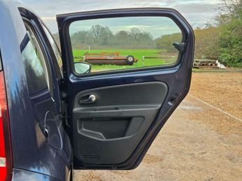 Volkswagen Up 1.0 Move up! ASG Euro 5 5dr