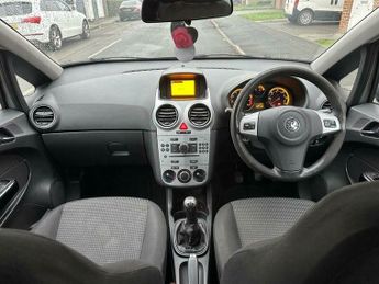 Vauxhall Corsa 1.2 16V Excite Euro 5 5dr (A/C)
