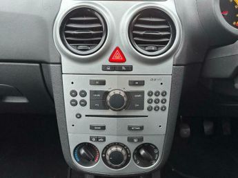 Vauxhall Corsa 1.2 16V Excite Euro 5 5dr (A/C)