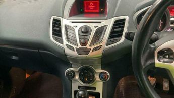 Ford Fiesta 1.4 Zetec 5dr