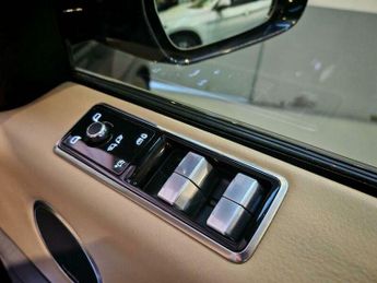 Land Rover Range Rover Sport 4.4 SD V8 Autobiography Dynamic Auto 4WD Euro 6 (s/s) 5dr