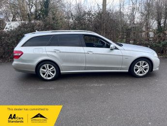 Mercedes E Class E250 CDI BLUEEFFICIENCY AVANTGARDE Automatic