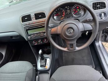 Volkswagen Polo SE DSG