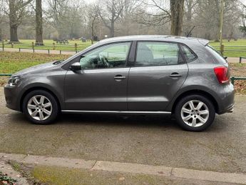 Volkswagen Polo SE DSG