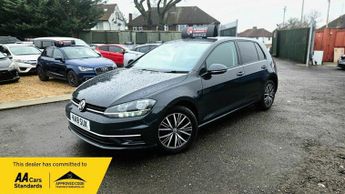 Volkswagen Golf SE NAVIGATION TSI BLUEMOTION TECHNOLOGY