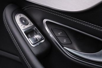 Mercedes C Class C 200 AMG LINE