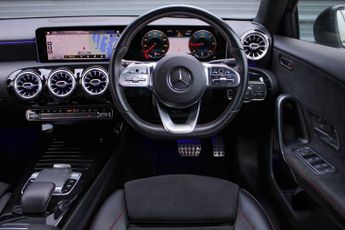 Mercedes A Class A 180 D AMG LINE PREMIUM