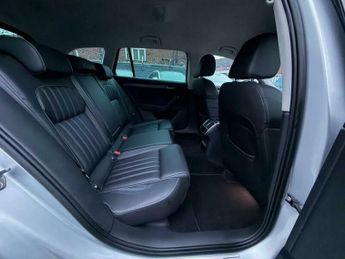 Skoda Superb 2.0 TDI SE L DSG Euro 6 (s/s) 5dr