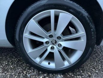 Skoda Superb 2.0 TDI SE L DSG Euro 6 (s/s) 5dr