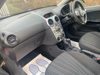 Vauxhall Corsa 1.4i 16v Club 5dr