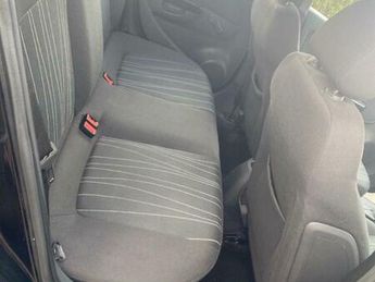 Vauxhall Corsa 1.4i 16v Club 5dr