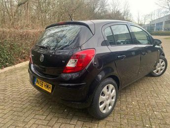 Vauxhall Corsa 1.4i 16v Club 5dr