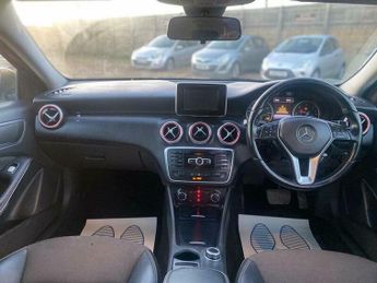 Mercedes-Benz A Class 1.5 A180 CDI SE 7G-DCT Euro 5 (s/s) 5dr