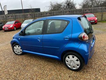 Toyota AYGO 1.0 VVT-i Blue MultiMode Euro 4 5dr