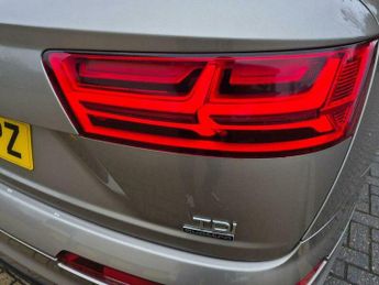Audi Q7 3.0 TDI V6 S line Tiptronic quattro Euro 6 (s/s) 5dr