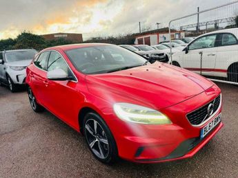 Volvo V40 2.0 D3 R-Design Nav Plus Euro 6 (s/s) 5dr