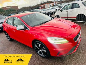 Volvo V40 2.0 D3 R-Design Nav Plus Euro 6 (s/s) 5dr