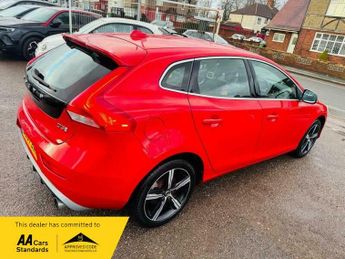 Volvo V40 2.0 D3 R-Design Nav Plus Euro 6 (s/s) 5dr
